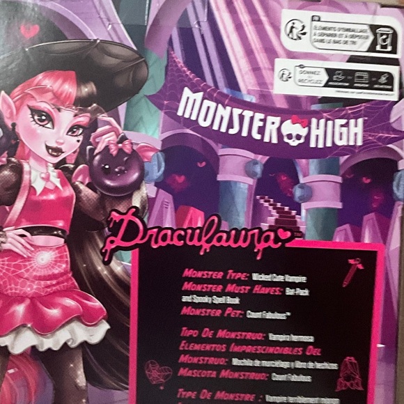 Monster High Doll with Pink and Black Outfit - Picture 4 of 4